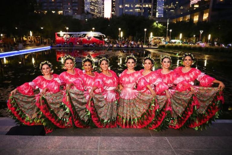 FIESTA MEXICANA EN HOUSTON «MÉXICO EN EL CORAZÓN» Publitur